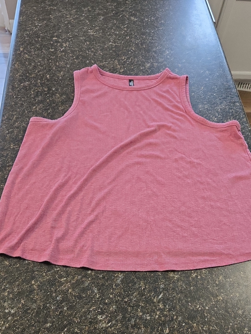 torrid Ribbed Boxy Tank in Heather  Rose Pink